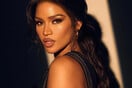 Γέννησε η Cassie