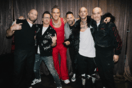 Ρόμπι Γουίλιαμς: Η επανένωση θρυλικού boyband των 90s μετά από 25 χρόνια σε συναυλία του 
