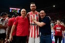 Ο Ολυμπιακός ανακοίνωσε την παραμονή του Μιλουτίνοφ