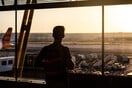 «Catch Me If You Can»: Παρίστανε τον αεροσυνοδό και ταξίδεψε δωρεάν σε 120 πτήσεις 