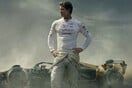 Στο F1, o Μπραντ Πιτ θυμίζει τους σταρ μιας άλλης εποχής