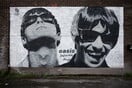 Oasis: Η μητέρα Γκάλαχερ αποκαλύπτει πως ενέπνευσε την επανένωση για να μην τσακώνονται τα παιδιά της