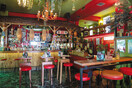 Tiki bar: Εξωτικά vibes που αλλάζουν το καλοκαίρι στην Αθήνα