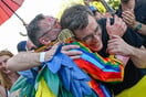 Budapest Pride: 200.000 άνθρωποι αψήφησαν την απαγόρευση Όρμπαν και παρέλασαν στους δρόμους