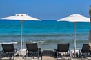 Έως 235 ευρώ για μια ξαπλώστρα στην πρώτη σειρά - Το κόστος του μπάνιου στην Αττική