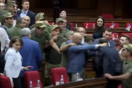 Ένταση στο Κοινοβούλιο της Αρμενίας: Συμπλοκή και κατηγορίες για πραξικόπημα