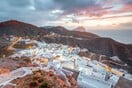 Φύση, άνεμος, πισίνα 