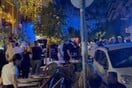 Αυτοκίνητο έπεσε σε κατάστημα εστίασης στο Κολωνάκι