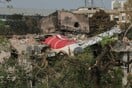 Air India: «Όταν κοιμάται βλέπει ότι βρίσκεται στο αεροπλάνο, θυμάται να πεθαίνουν» λέει συγγενής του μοναδικού επιζώντα