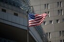 ΗΠΑ: Καταγγελίες για βασανιστήρια μεταναστών σε φυλακές της ICE - Τους αναγκάζουν να γονατίσουν και να φάνε σαν σκυλιά