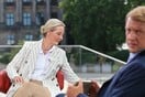 Σατιρικό τραγούδι κατά του AfD διακόπτει live συνέντευξη της ακροδεξιάς Άλις Βάιντελ στη Γερμανία