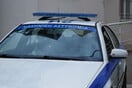 Αλμυρός: Ανήλικοι παγίδευσαν 18χρονο με ψεύτικο ραντεβού και τον έριξαν από το παράθυρο 