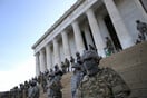 Ο Τραμπ θέτει την αστυνομία της Ουάσινγκτον υπό ομοσπονδιακό έλεγχο και κινητοποιεί την Εθνοφρουρά
