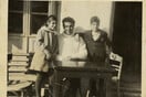 Στο Μουσείο Μίκης Θεοδωράκης στη Ζάτουνα, εκεί όπου ο συνθέτης βρέθηκε εξόριστος έναν Αύγουστο