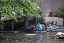 Βιετνάμ: Τουλάχιστον 3 νεκροί μετά το πέρασμα του τυφώνα Κατζίκι