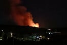 Σαλαμίνα: Η φωτιά καίει κοντά σε σπίτια - Ήχησε το 112 στην περιοχή