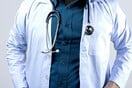 Κέρκυρα: Ελεύθερος υπό όρους ο γιατρός που κατηγορείται για τη σεξουαλική παρενόχληση 18χρονης
