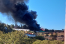 Φωτιά τώρα στο Μενίδι - Επιχειρεί και ένα ελικόπτερο 