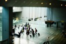 Κυβερνοεπίθεση σε αεροδρόμια: Συνεχίζεται η ταλαιπωρία - «Αγώνας δρόμου» για την επίλυση του προβλήματος