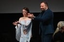 Εμα Στόουν σε άπταιστα ελληνικά: «Θα ήθελα να είμαι στην Ελλάδα, αλλά δυστυχώς δεν πέτυχε ο διακτινισμός»