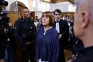 Ζιζέλ Πελικό: Επέστρεψε στο δικαστήριο για να αντιμετωπίσει έναν από τους άνδρες που καταδικάστηκαν για τον βιασμό της