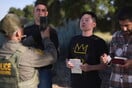 Πρώτα οι λευκοί: Πώς ο Τραμπ ξαναγράφει την αμερικανική πολιτική για το άσυλο