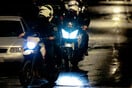 Καταδίωξη μοτοσικλετιστή στο Κορωπί – Παραβίασε έξι κόκκινα φανάρια πριν συλληφθεί