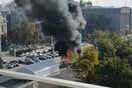 Πυροβολισμοί και φωτιά έξω από το κοινοβούλιο της Σερβίας – Ένας τραυματίας στο Βελιγράδι