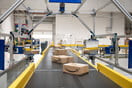 Η Amazon σχεδιάζει να αντικαταστήσει πάνω από μισό εκατομμύριο θέσεις εργασίας με ρομπότ