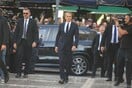Κηδεία Διονύση Σαββόπουλου: Στη Μητρόπολη ο Κυριάκος Μητσοτάκης