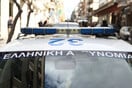 Κολωνός: Δύο εμπρηστικές επιθέσεις με γκαζάκια τα ξημερώματα του Σαββάτου