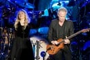 FLEETWOOD MAC ΕΠΙΘΕΣΗ Λίντσεϊ Μπάκιγχαμ,