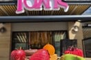 Tolis Sweets ’n’ Eats: Το viral «Bασίλειο των Φρούτων» στη Νίκαια