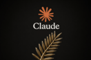 Το Claude μπαίνει στα πιο κλειστά πάρτι των Καννών: Ο «βοηθός» που έγινε συνδαιτυμόνας