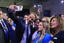 ΝΔ: Οι «πατριώτες του καναπέ», τα μηνύματα συσπείρωσης και οι «περίκλειστες καγκελαρίες»