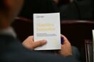 Ο Πάπας Λέων ΙΔ΄ κάνει την τεχνητή νοημοσύνη θρησκευτικό ζήτημα στην πρώτη του εγκύκλιο