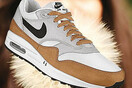 Η Μαργαρίτα Μυλωνά είδε τα αγαπημένα της Nike Air Max 1 ντυμένα με τα χρώματα της φωτογραφίας που επέλεξε