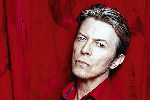 To κόλπο του Bowie με τις ελληνικές εφημερίδες