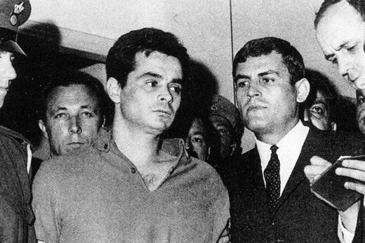 Αφιέρωμα στον Αλέξανδρο Παναγούλη.