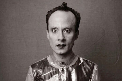 Για τον Klaus Nomi, τον πιο δραματικό τραγουδιστή της μουσικής βιομηχανίας