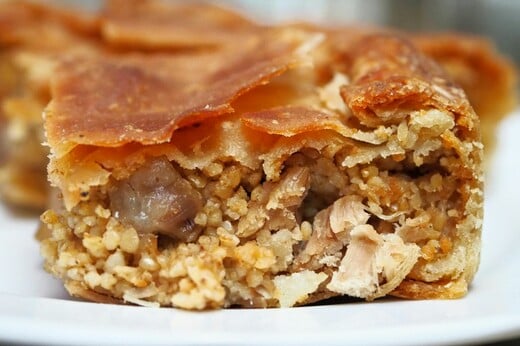 Πίτα-βασιλόπιτα, το τυχερό κομμάτι της ζωής που μας αναλογεί