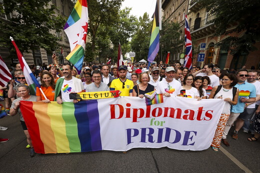 Δεκάδες ευρωβουλευτές θα παρευρεθούν στο Budapest Pride, αψηφώντας την απαγόρευση του Ορμπάν