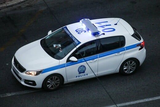 Νέο Ηράκλειο:16χρονη εντοπίστηκε ημιλιπόθυμη σε πλατεία μετά από κατανάλωση αλκοόλ