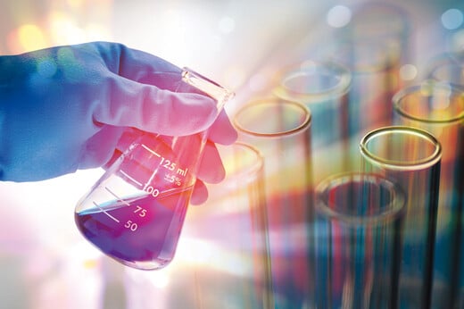 Τα μικροπλαστικά και τα «αιώνια» χημικά ένοχα για την αύξηση των περιστατικών καρκίνου 