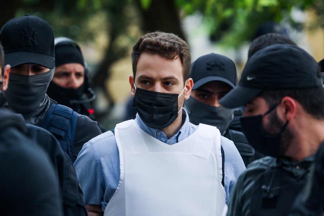 ΜΠΑΜΠΗΣ ΑΝΑΓΝΩΣΤΟΠΟΥΛΟΣ ΠΑΤΕΡΑΣ ΚΑΡΟΛΑΙΝ