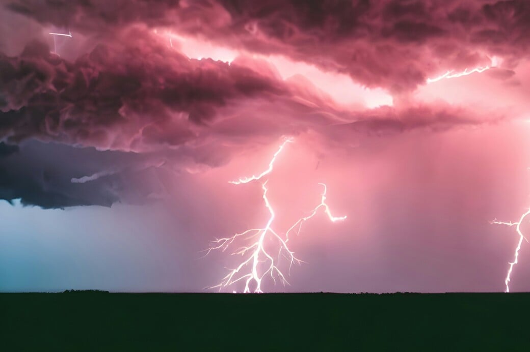 ΚΑΚΟΚΑΙΡΙΑ BYRON ΚΟΚΚΙΝΟΣ ΣΥΝΑΓΕΡΜΟΣ ΑΤΤΙΚΗ