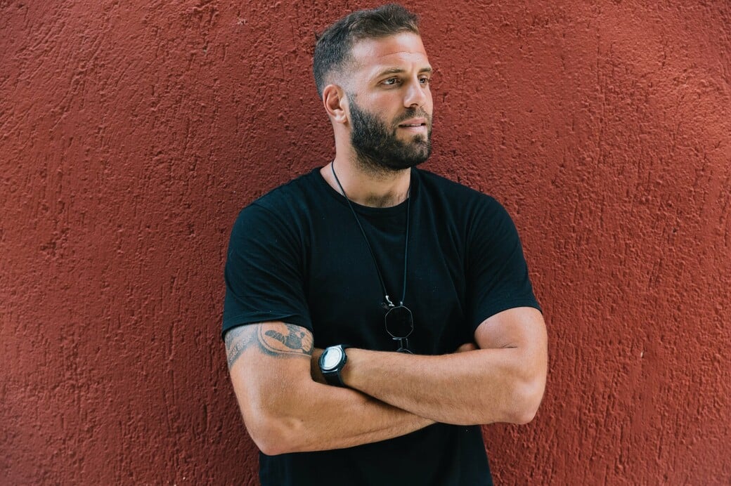 O ευρωβουλευτής Νίκος Παππάς και το δόγμα «αρκεί να πιάνει ποντίκια»