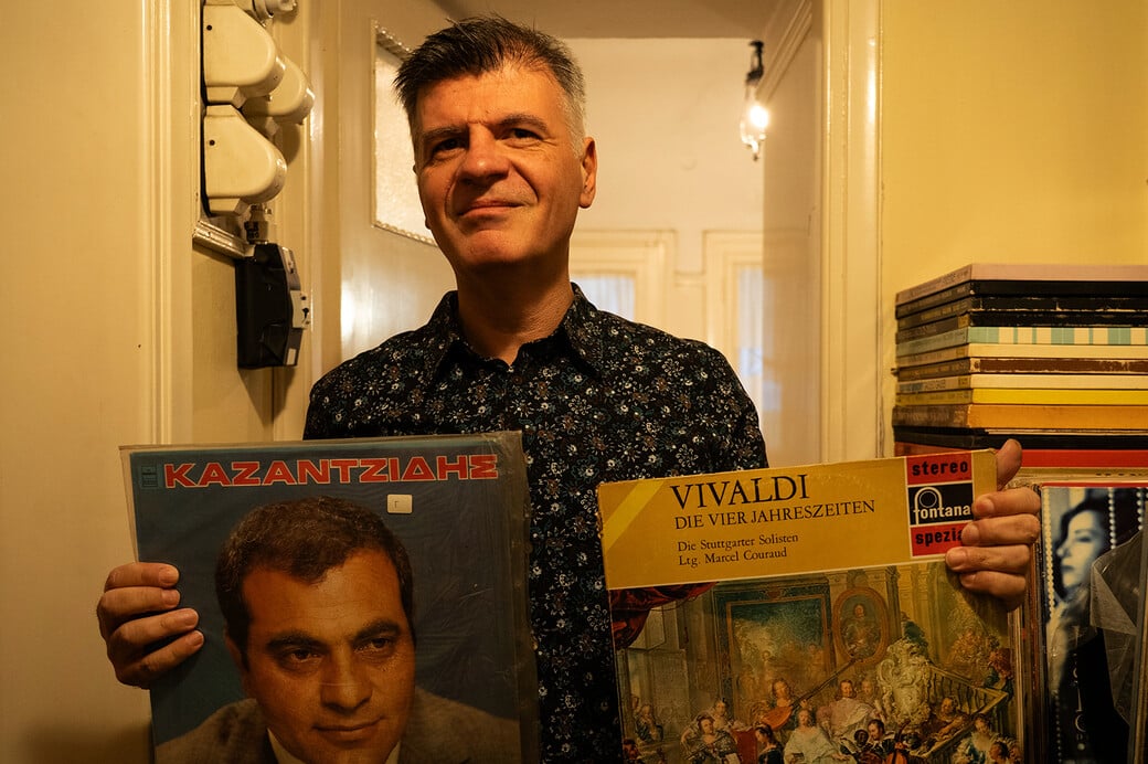 Φοίβος Δεληβοριάς: «Η ταινία “Καποδίστριας” είναι μια φθηνή παρηγοριά που μας πηγαίνει πίσω»