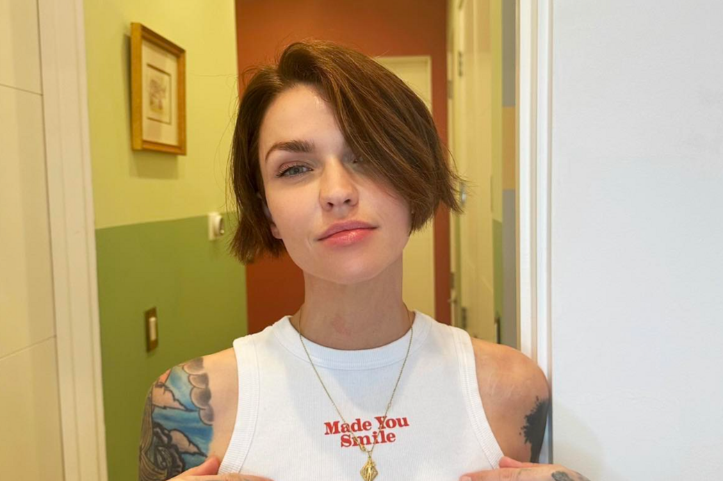RUBY ROSE KATY PERRY ΣΕΞΟΥΑΛΙΚΗ ΚΑΚΟΠΟΙΗΣΗ