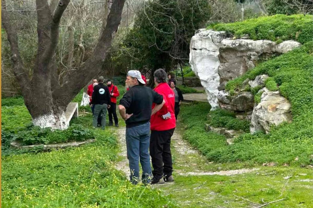 ΧΑΝΙΑ ΓΙΑΤΡΟΣ ΝΕΚΡΟΣ 